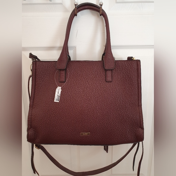 Aldo Burgundy purse with shoulder strap - Picture 3 of 4